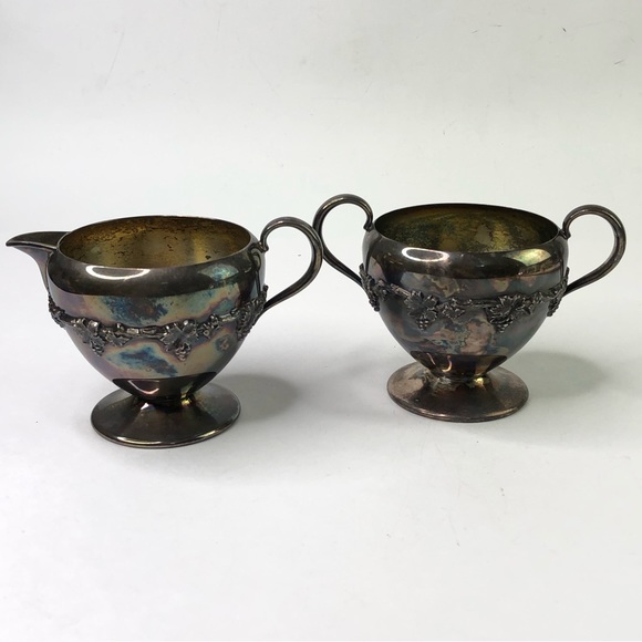VTG Rogers Hamilton Creamer & Sugar Bowl EP on Copper 1962 Grapes Fruit Design - Picture 1 of 9